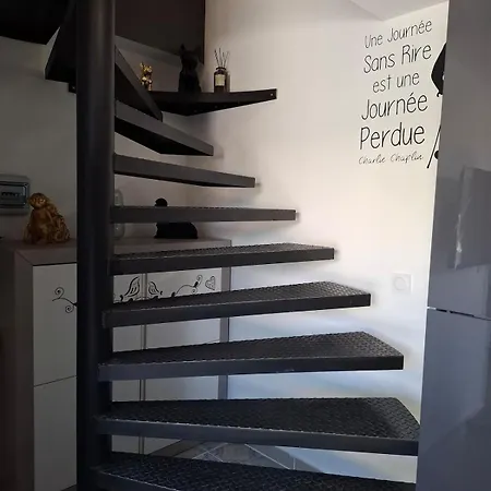 Neuf Independant * Roquemaure (Gard)