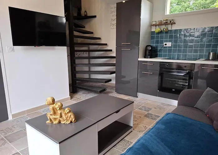 Neuf Independant Apartment Roquemaure (Gard)