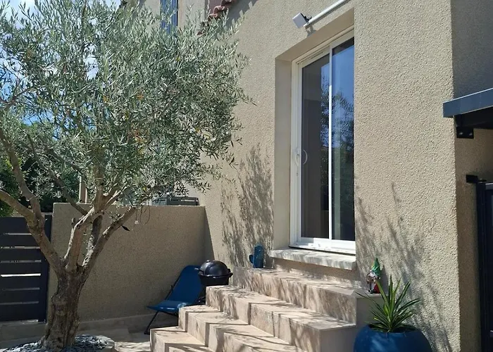 Διαμέρισμα Neuf Independant