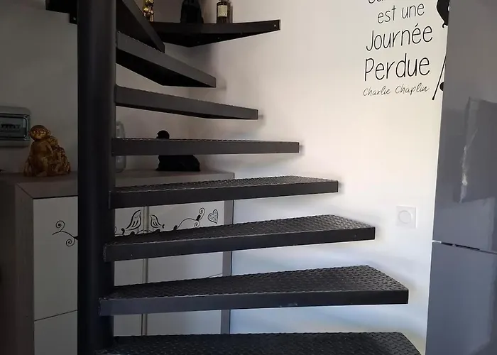 Neuf Independant * Roquemaure (Gard)